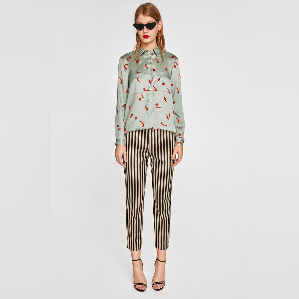 Zara Basic Blouse with Chilli Pepper 🌶️ Prints NWT
